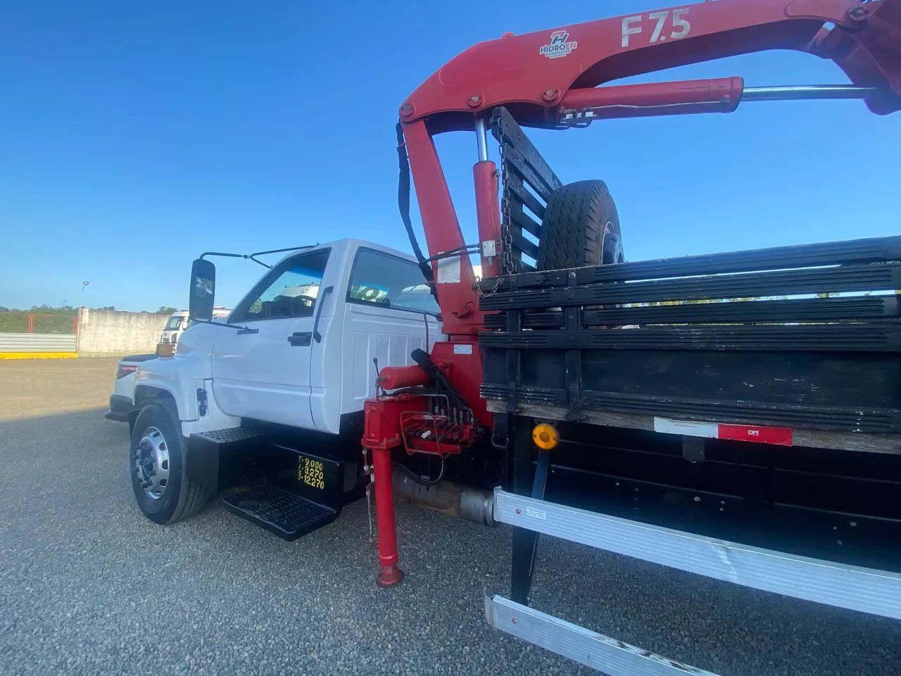 GMC 12.170 Munck 1998 - Foto 2