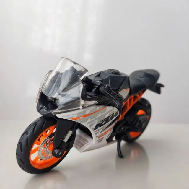 Moto Maisto 1:18 - KTM RC 390