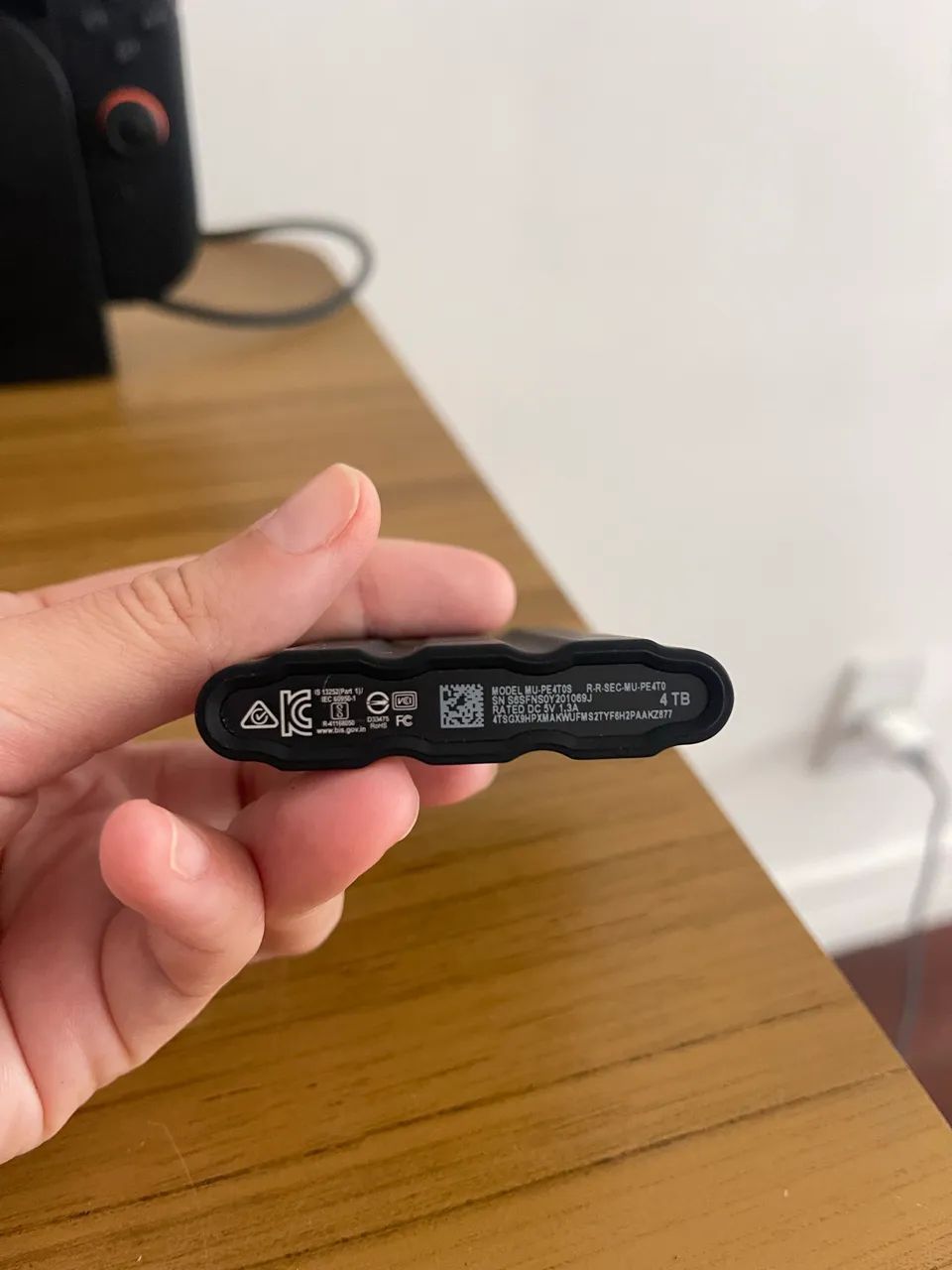 SSD SAMSUNG T7 4TB - Foto 2