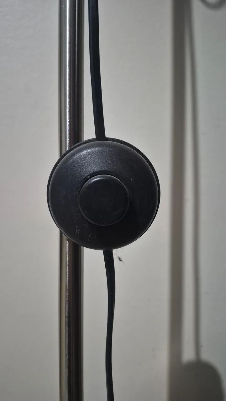 Luminária de Piso - Foto 2