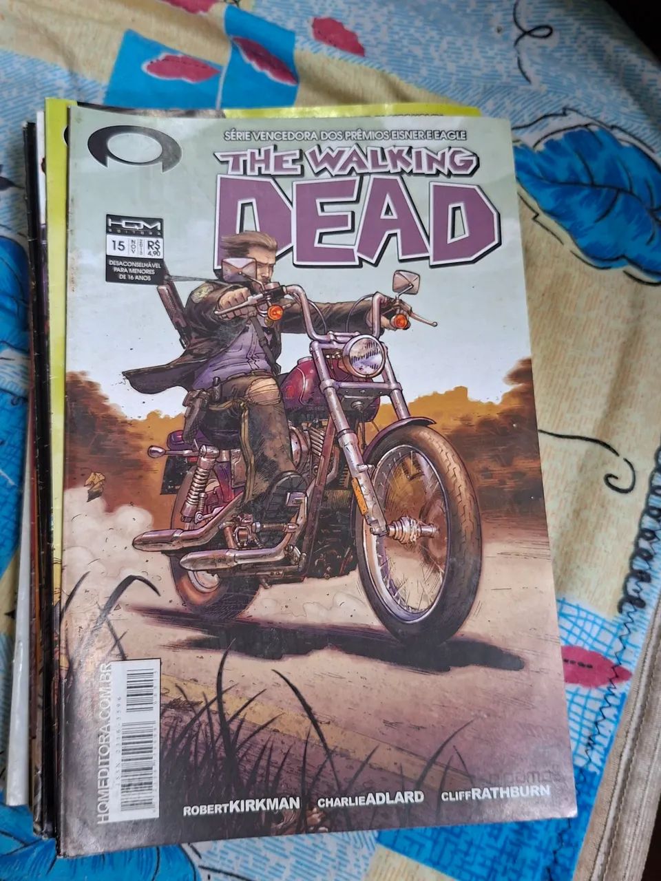 Revistas TWD - Foto 4