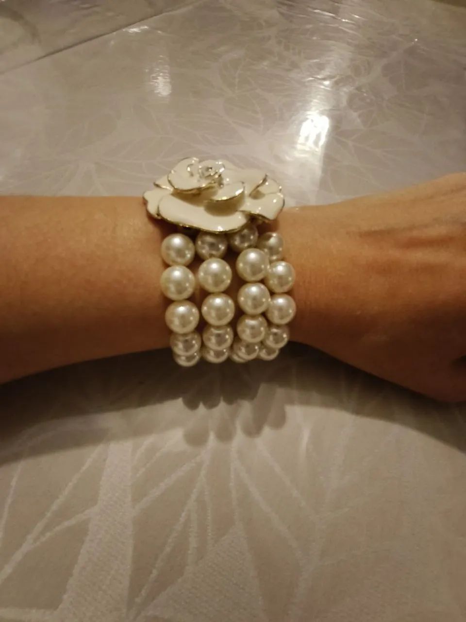 Bracelete rosa com perolas - Foto 4