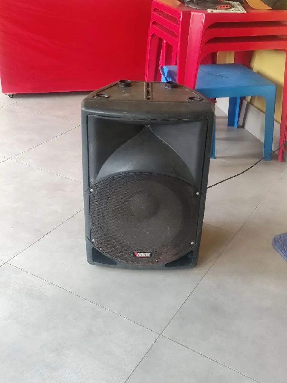 Caixa amplificada profissional com dóis microfone  e bluetooth  - Foto 5