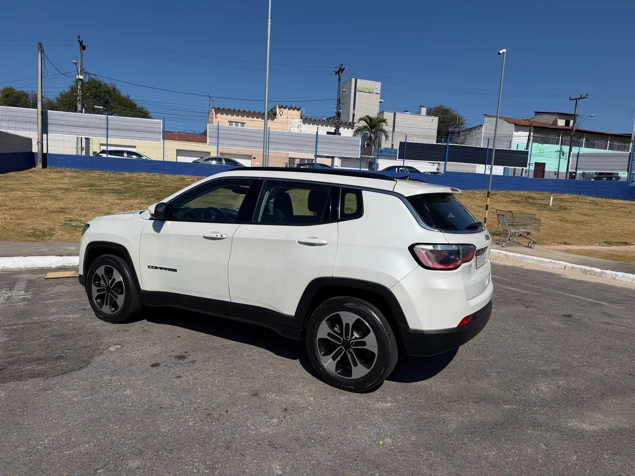 Jeep Compass Longitude 2.0 4X2 Flex 16V Aut. 2017 - Foto 2