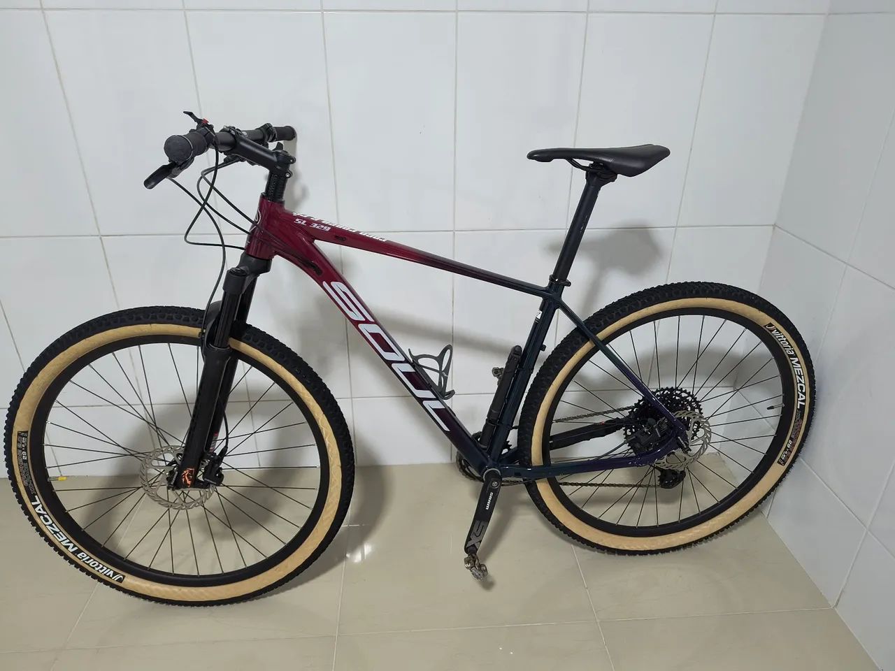 Bicicleta aro 29 (tam19)