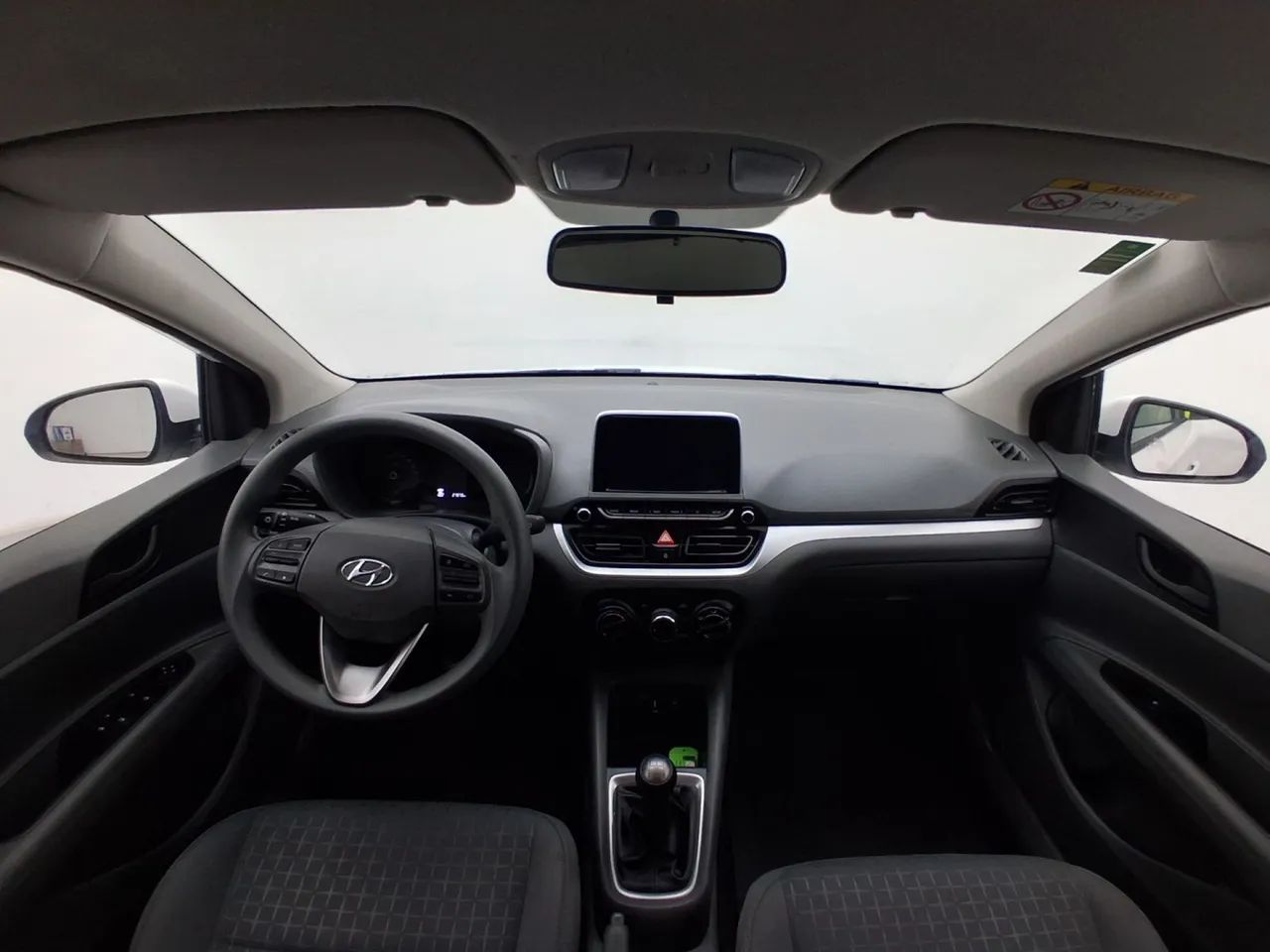 Hyundai HB20S Comfort Plus 1.0 TB Flex 12V Mec., foto 15 de 18