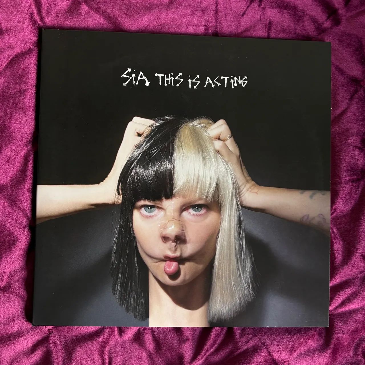 Sia This Is Acting Disco de Vinil LP importado colorido - Foto 2