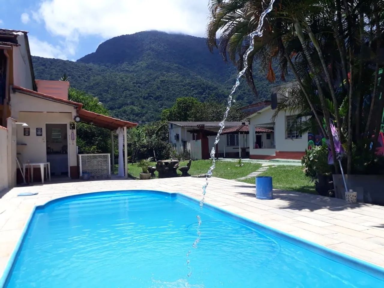Excelente casa temporada em Muriqui/ Mangaratiba com piscina, quiosque, área gourmet