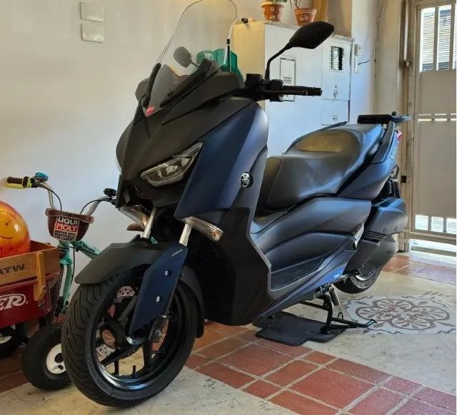 Xmax 250 2021 - Foto 2