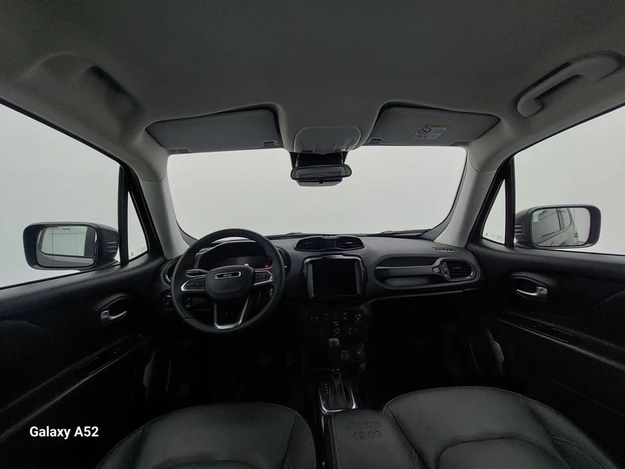 Jeep Renegade Long. T270 1.3 TB 4x2 Flex Aut., foto 15 de 18