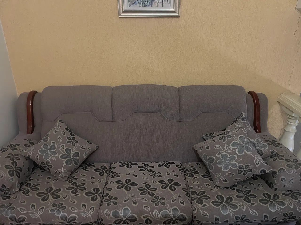 Conjunto de Sofá - super confortável e reformado recentemente  - Foto 3