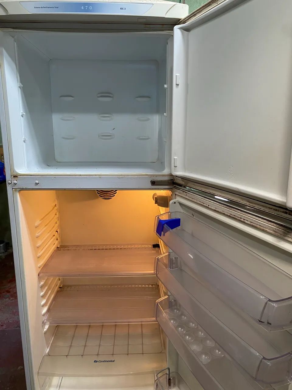 Geladeira usada em bom estado