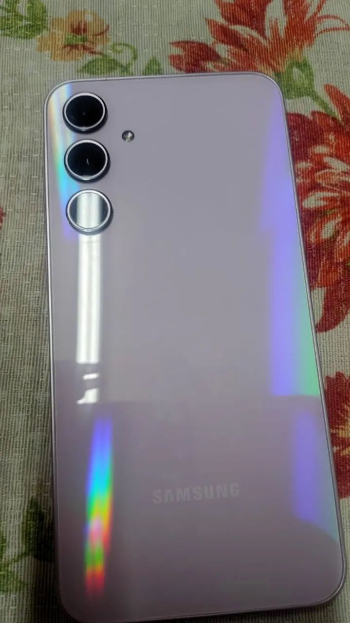 Celular usado ótimo estado. 