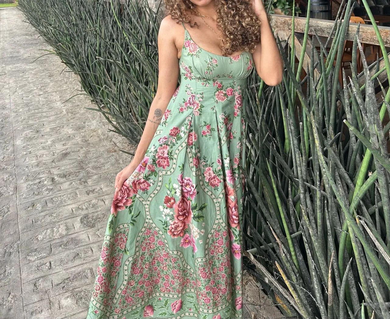 Vestido Farm P alça romance 