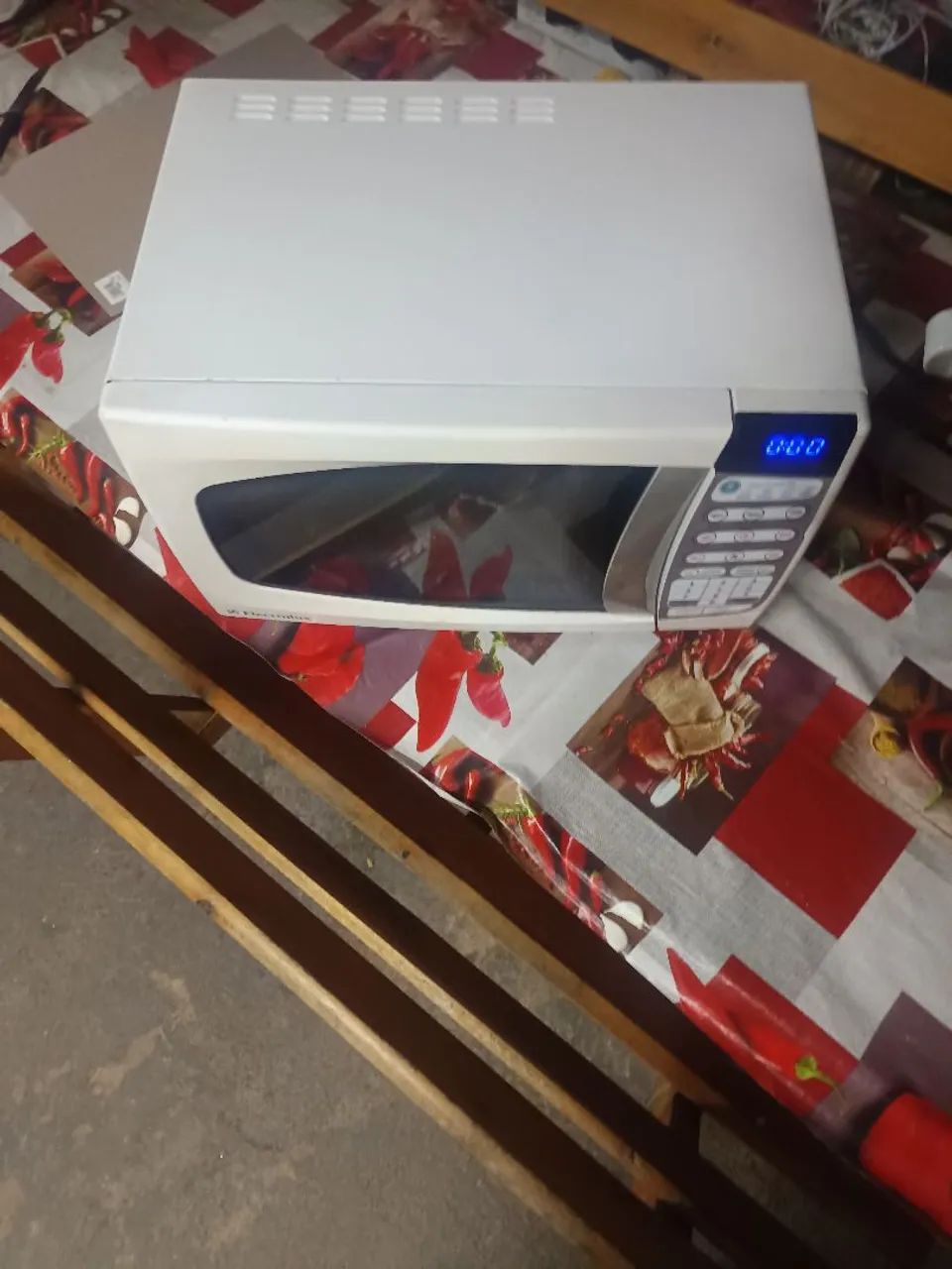 Microondas Eletrolux 20 litros  - Foto 2