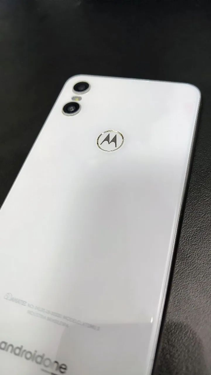 Motorola One+2 capas grátis - Foto 3