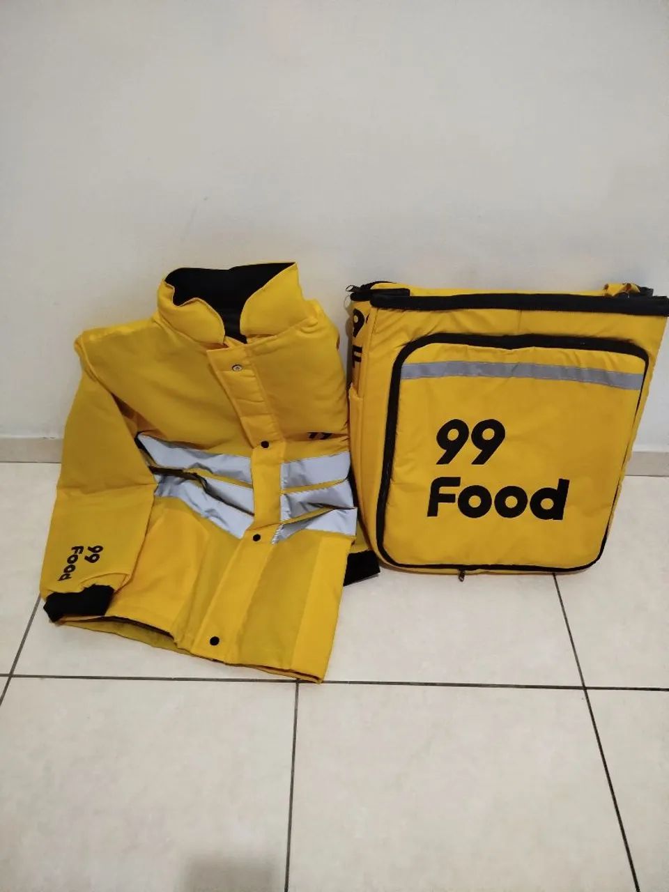 Kit 99 Bag + Jaqueta M ( Grande ) $150.00