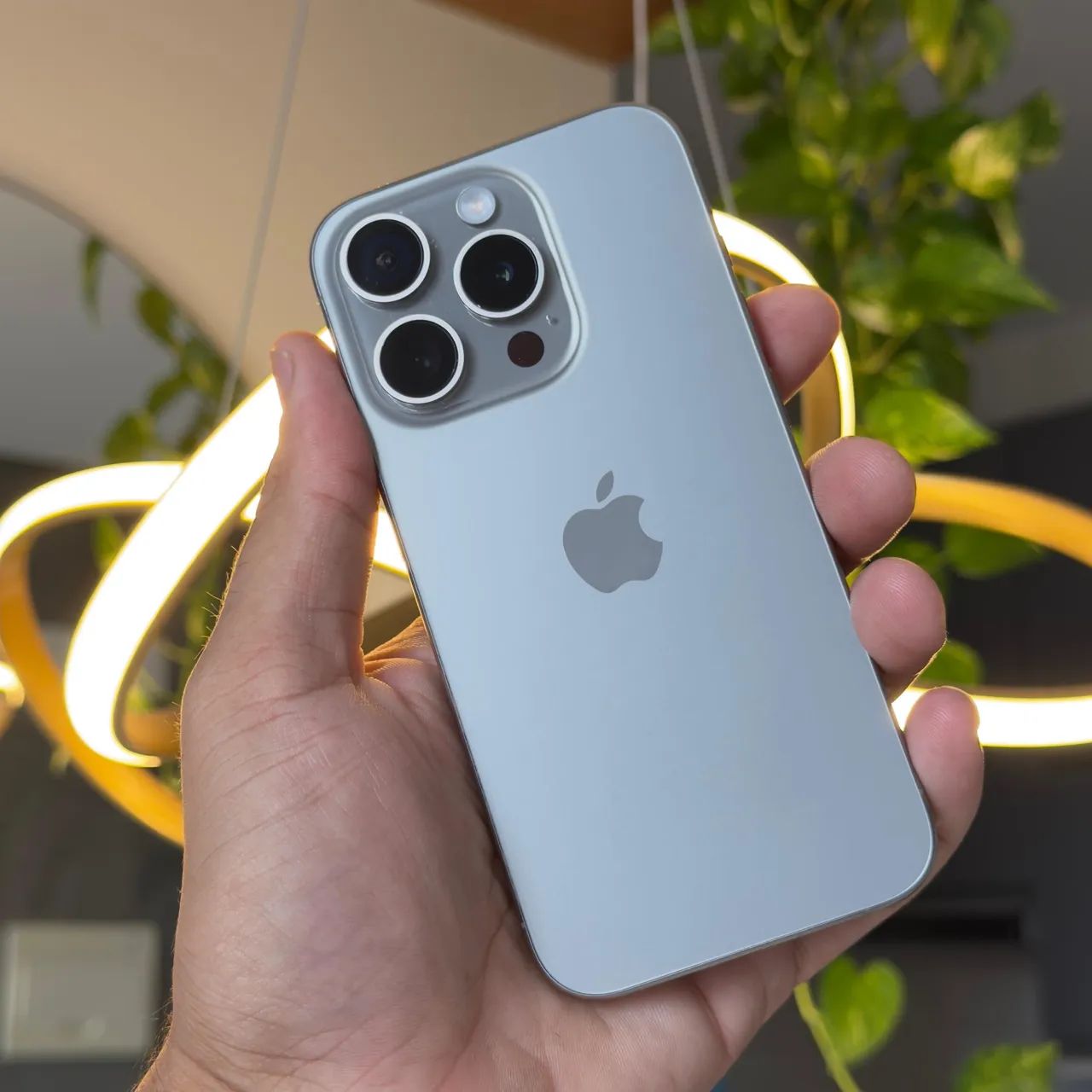 iPhone 15 pro imperdível 
