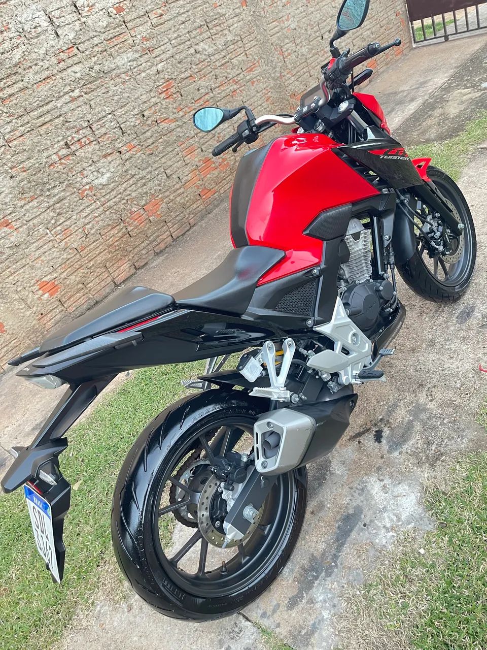 CB 300F Twister - Foto 5