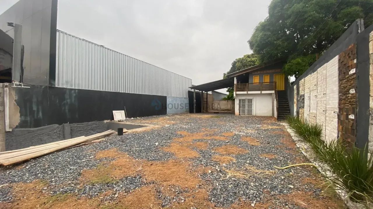 Imóvel Comercial na avenida Miguel sutil - aceita permuta em apartamento - Foto 2