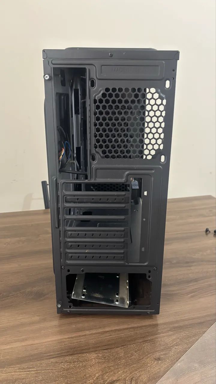 Gabinete Gamer Preto - Foto 3