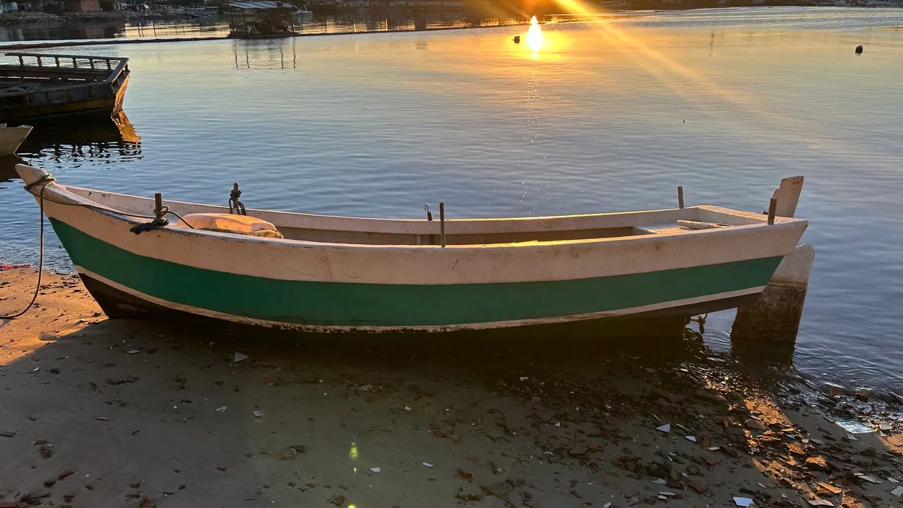 Barco de fibra  - Foto 4