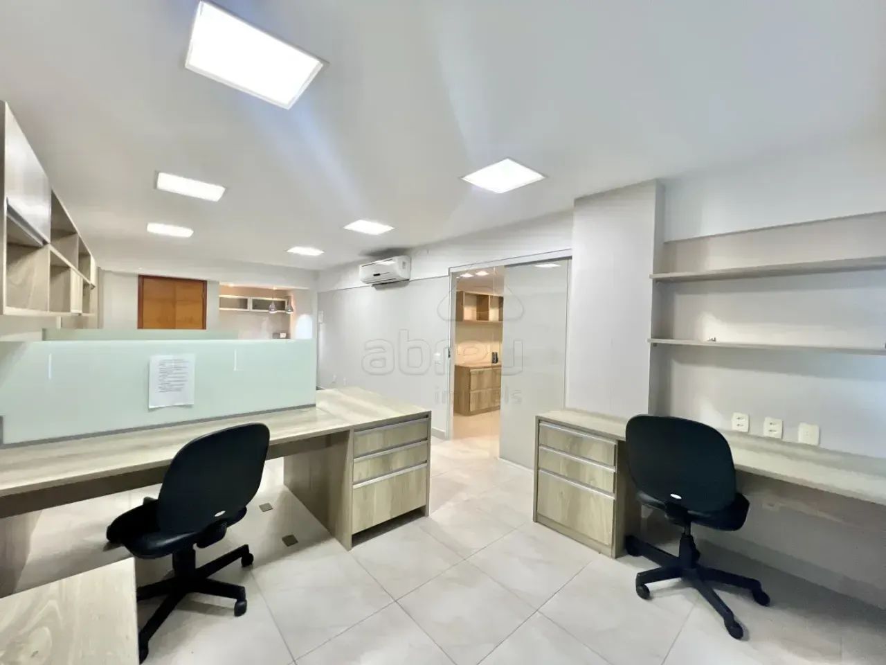 Sala reformada e mobiliada no Themis Tower - Lagoa Nova - Foto 3