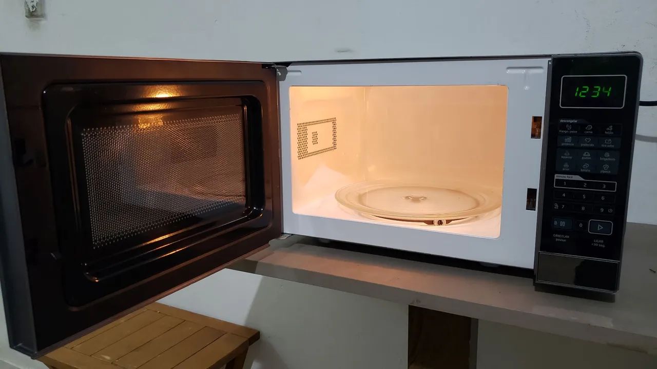 Micro ondas Espelhado Midea 20L (ENTREGO) - Foto 4