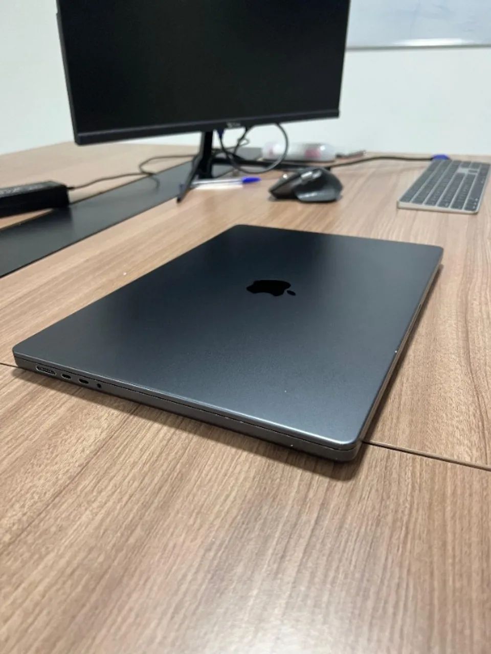 Macbook M3 Pro 16" pol. - Foto 3