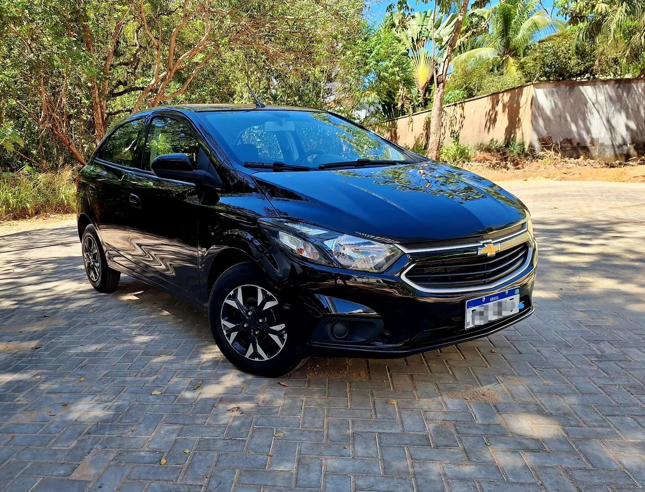 Chevrolet Onix Hatch LT 1.0 8V Flex Mec. 4P 2017 - Foto 4
