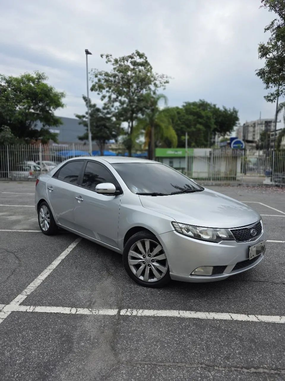 KIA Cerato 1.6 16V AUT. 2012