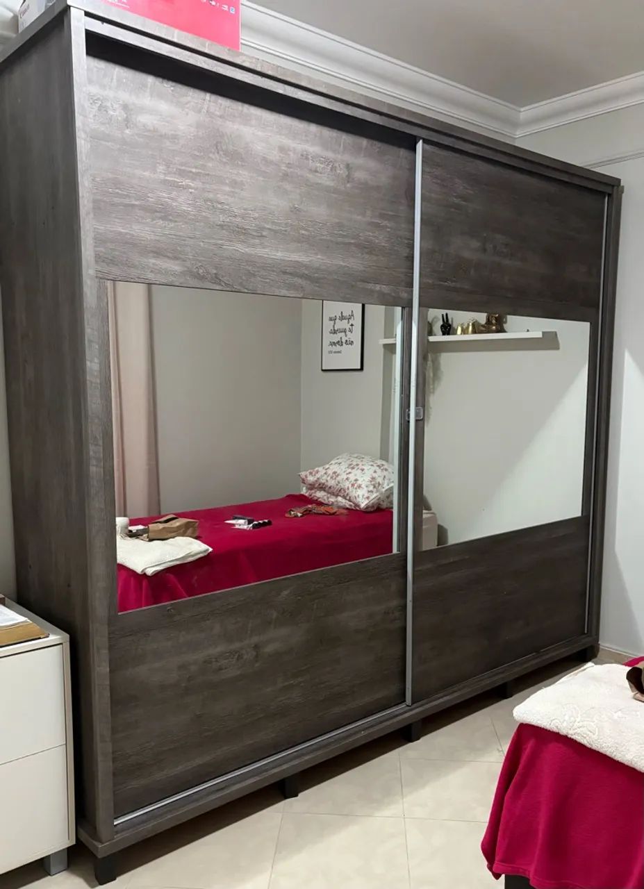 Guarda roupa 