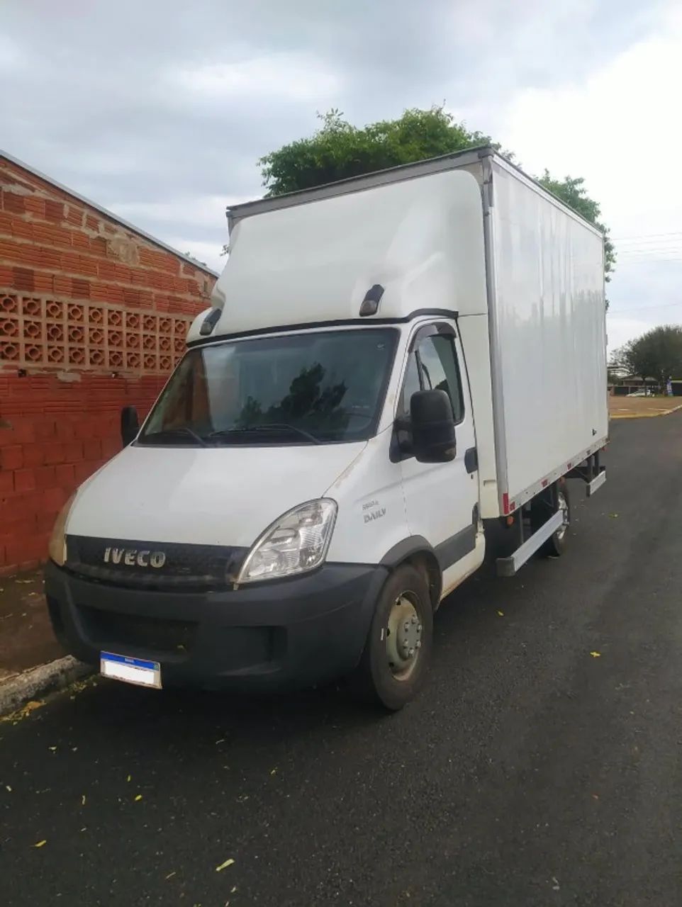 Iveco Daily Chassi 35s14 2P (e5) 2017