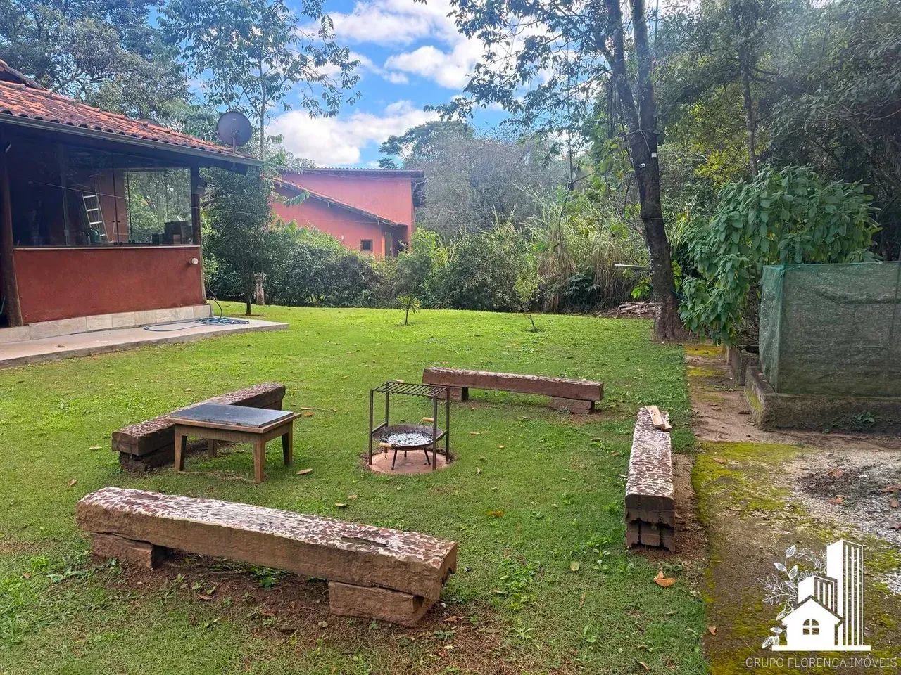 Ótima Casa em Condomínio - Foto 2