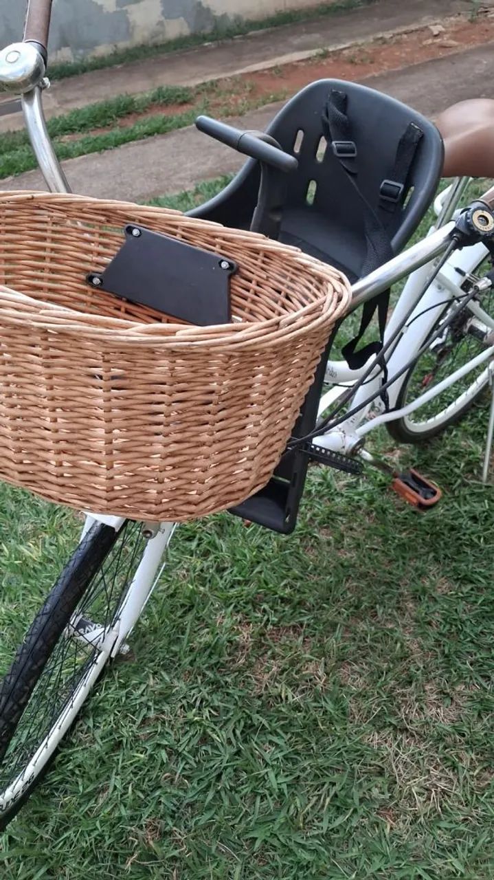 Bicicleta com cadeirinha 