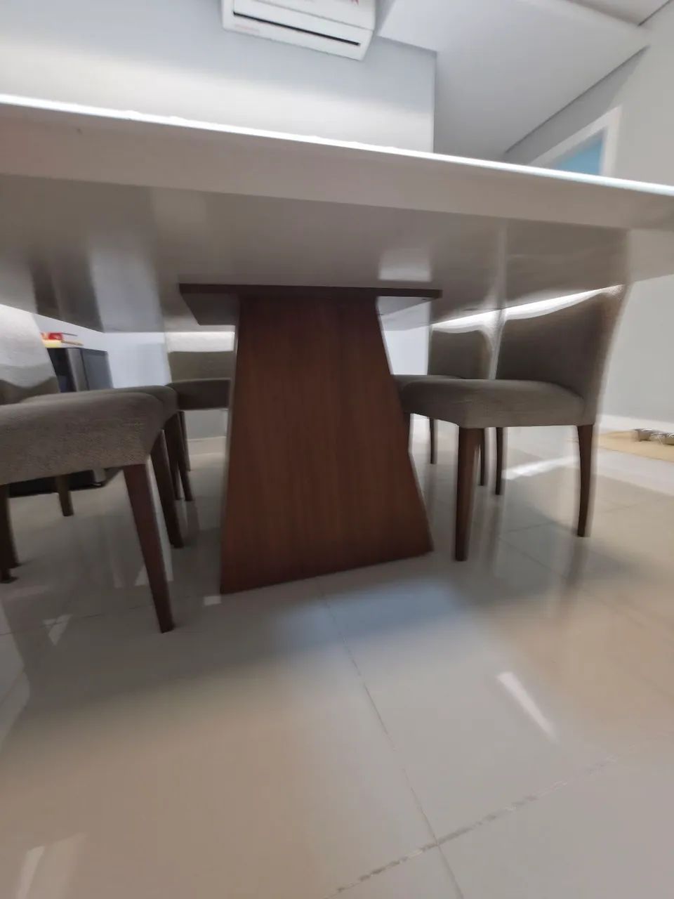 Mesa de jantar quadrada 8 pessoas - Foto 4