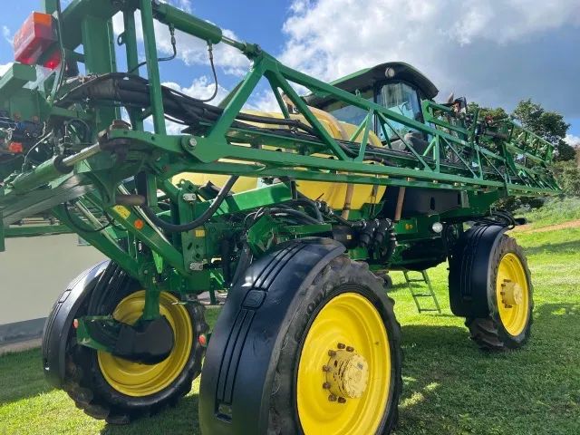 Pulverizador John Deere - 2017/2018 - 3.641 horas de motor - c/ ar, piloto automático, GPS - Foto 4