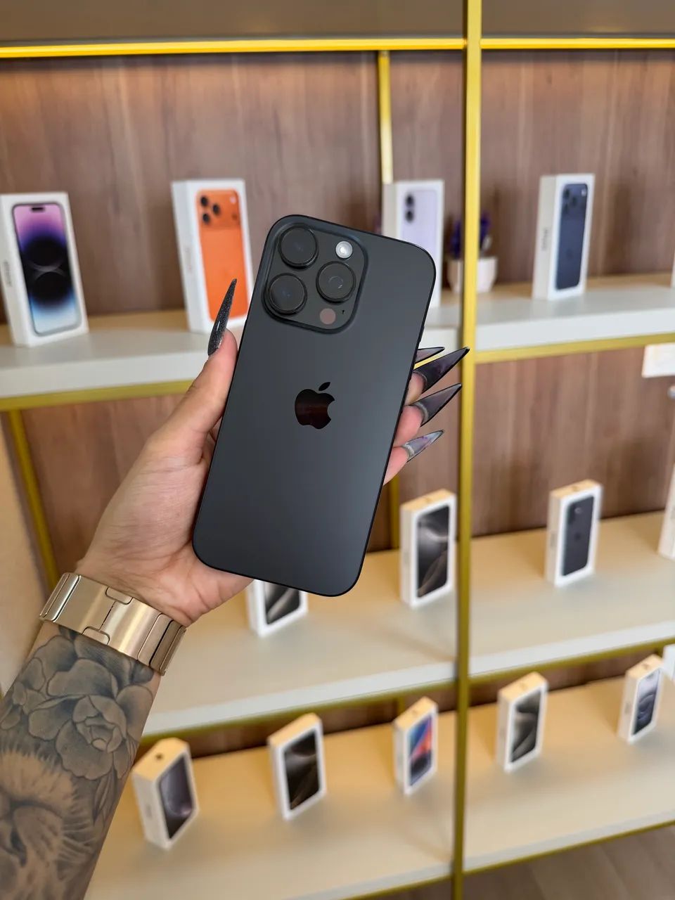 iPhone 16 Pro 512GB Titânio Preto 