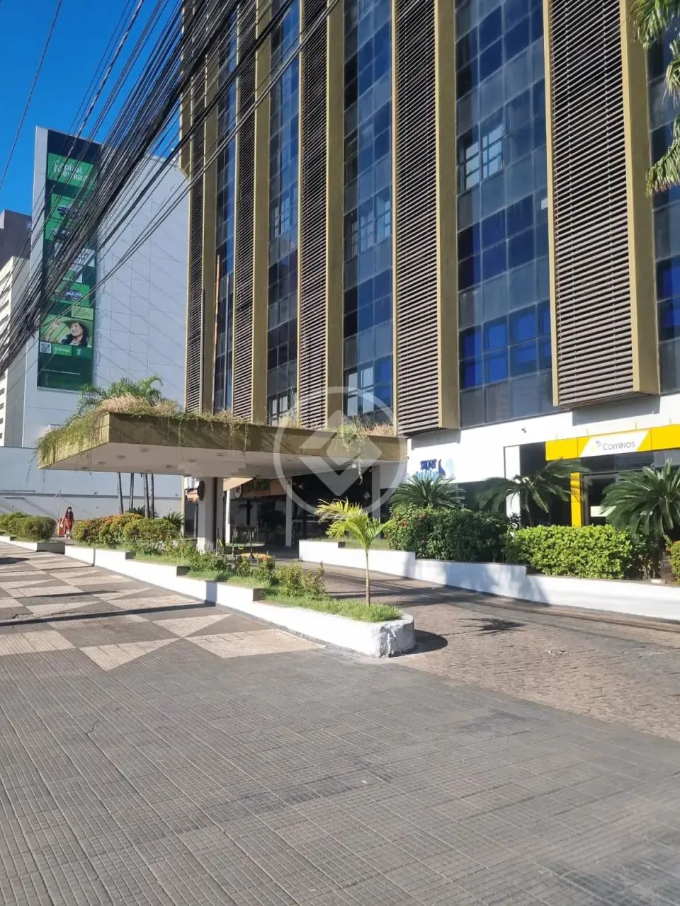 sala comercial à venda, localizada no altamente valorizado condomínio Edifício Centro Empr - Foto 3