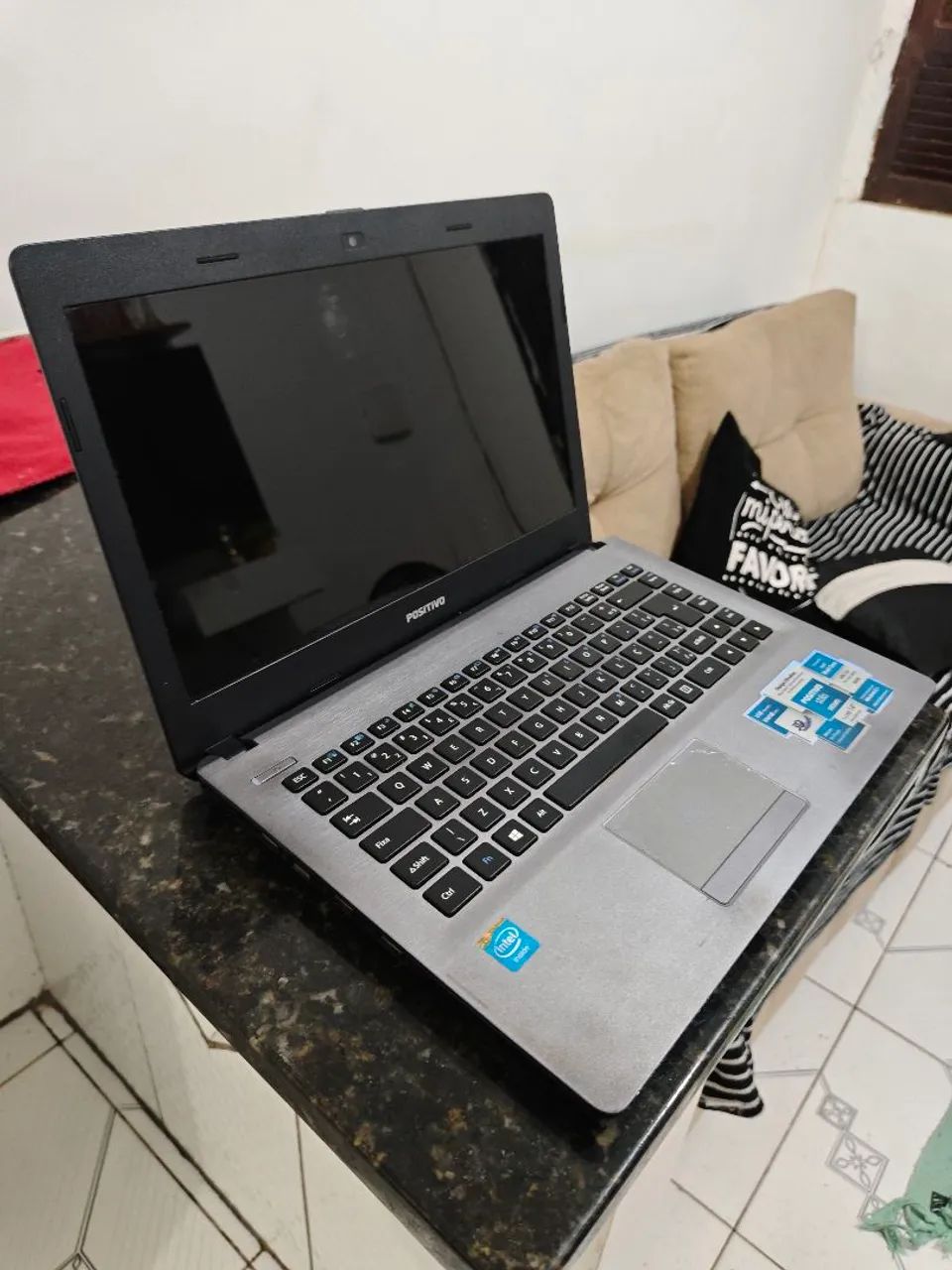 Notebook Positivo 