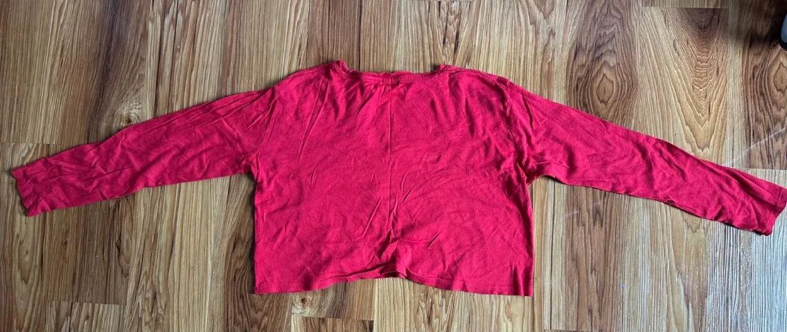 Blusa Derek Heart tamanho G importada (Desapego) - Foto 3