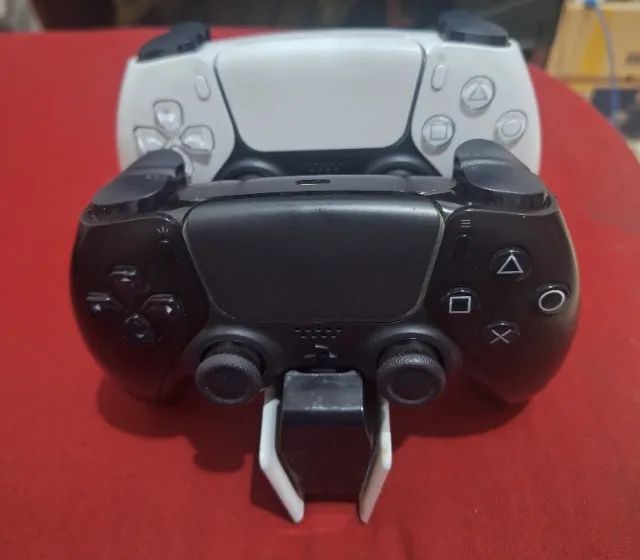 2 manetes de ps5 dualsense com base de carregamento. - Foto 4