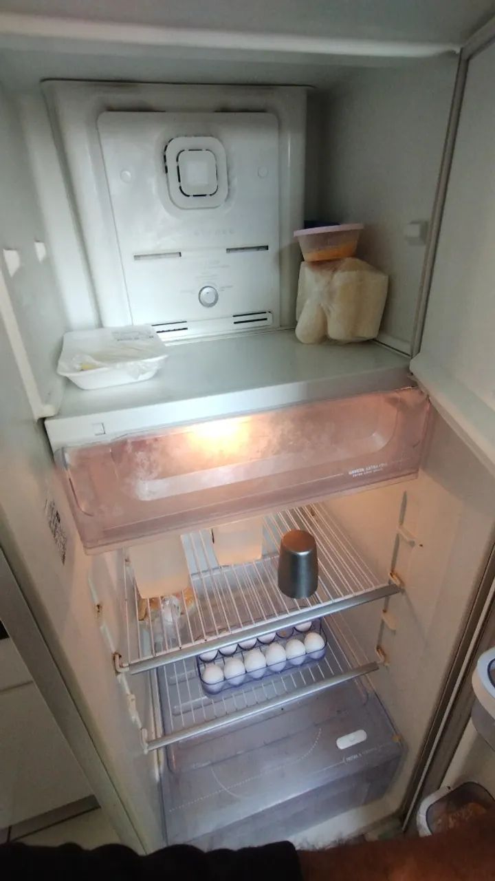Geladeira Electrolux 323L e Maquina de Lavar 14k - Foto 3