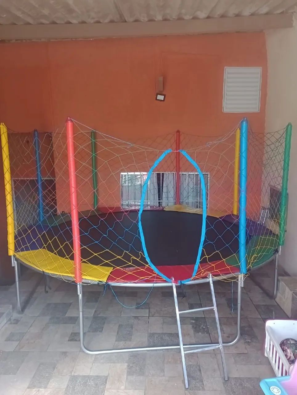 Locaçao cama elastica e piscina de bolinha  - Foto 2