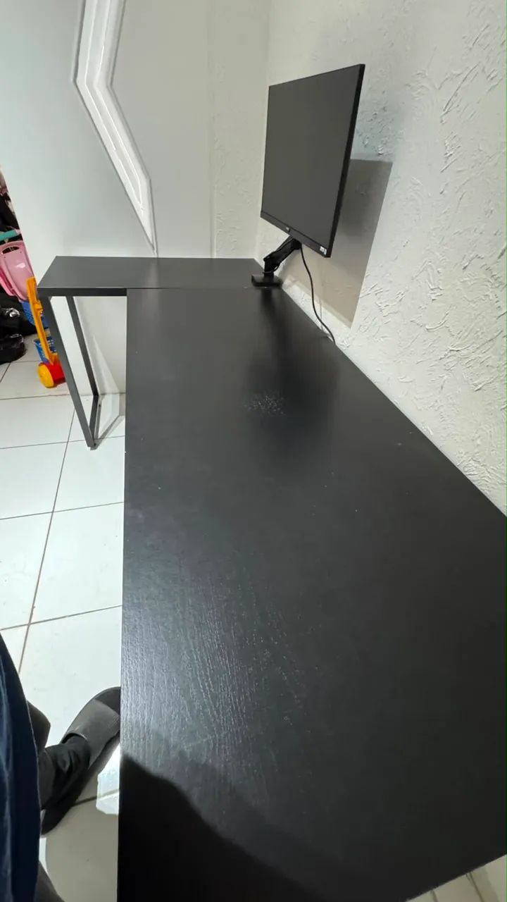 Mesa de escritório em L - Foto 3
