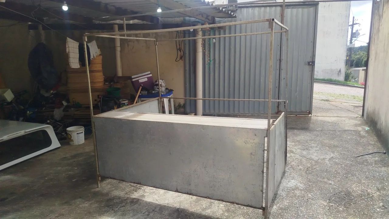Vende - se Barraca de montar 