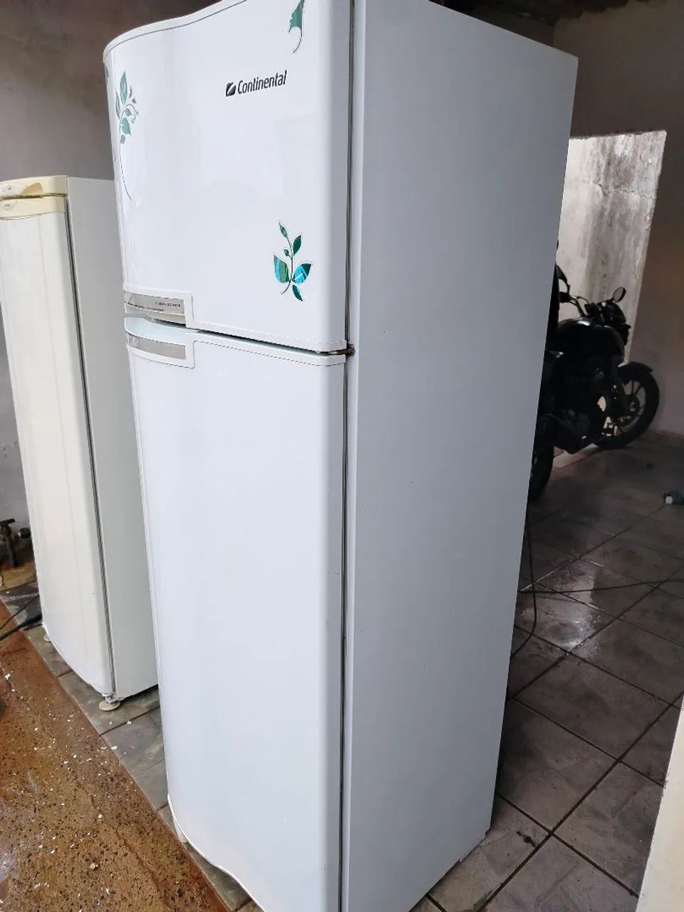Geladeira Duplex continental 370 Litros