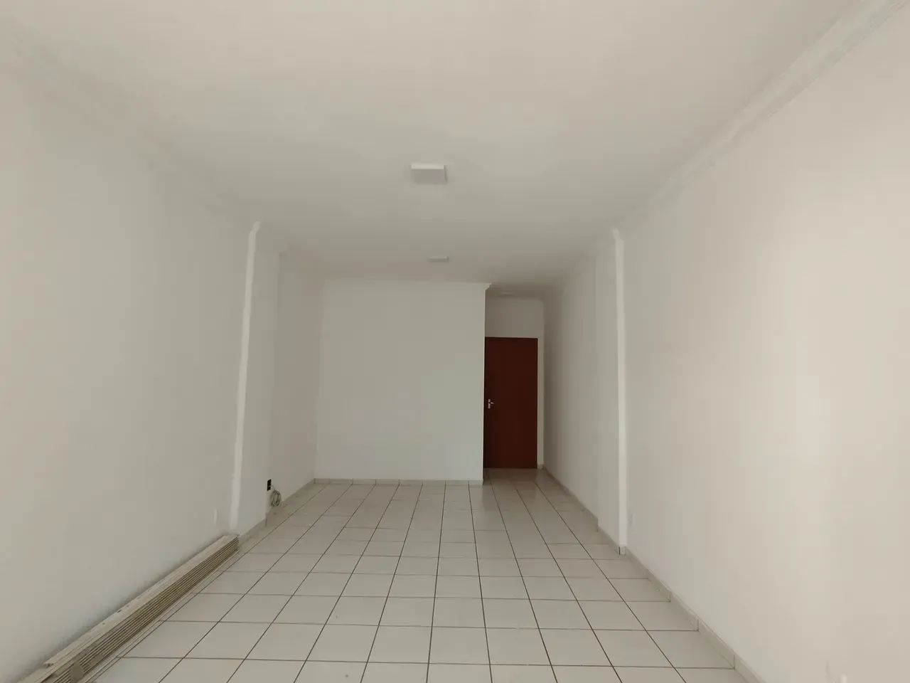 Sala/Conjunto para venda tem 26 metros quadrados