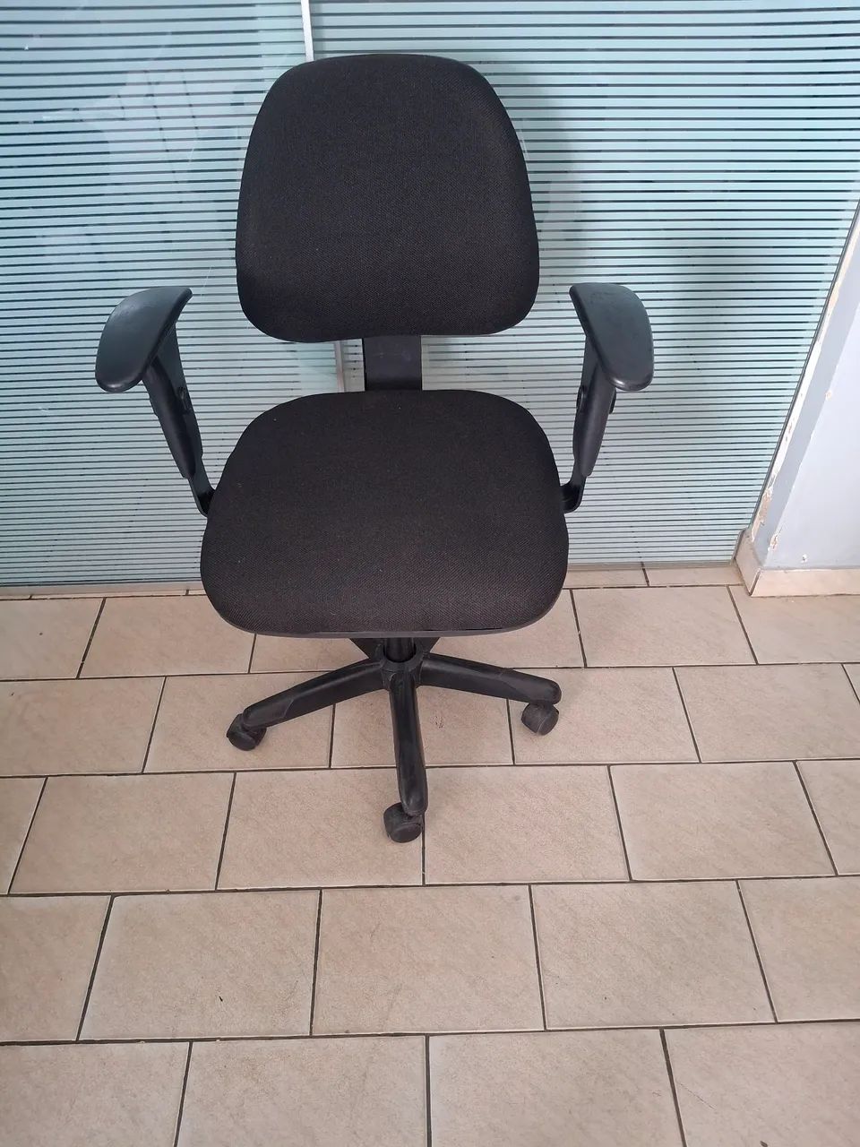 Cadeira de Escritório  - Foto 2