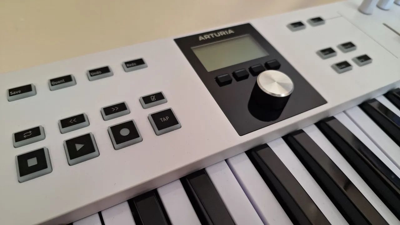 Arturia KeyLab Essential 61 - Foto 4